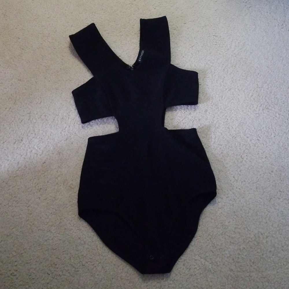 Cut-Out One Piece